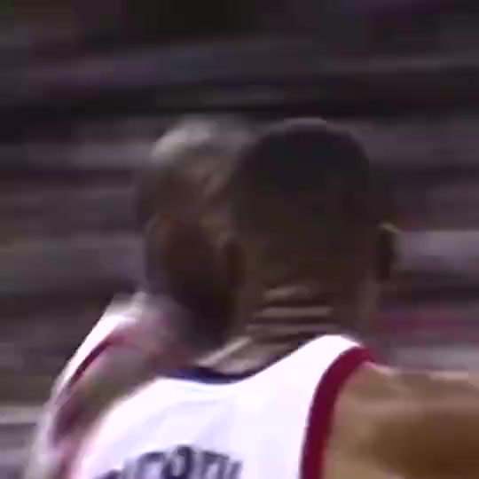FIBA赛场上的奥尼尔也